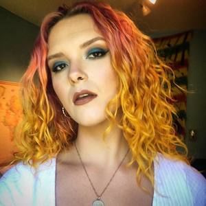 Meet your Posher, Natasha